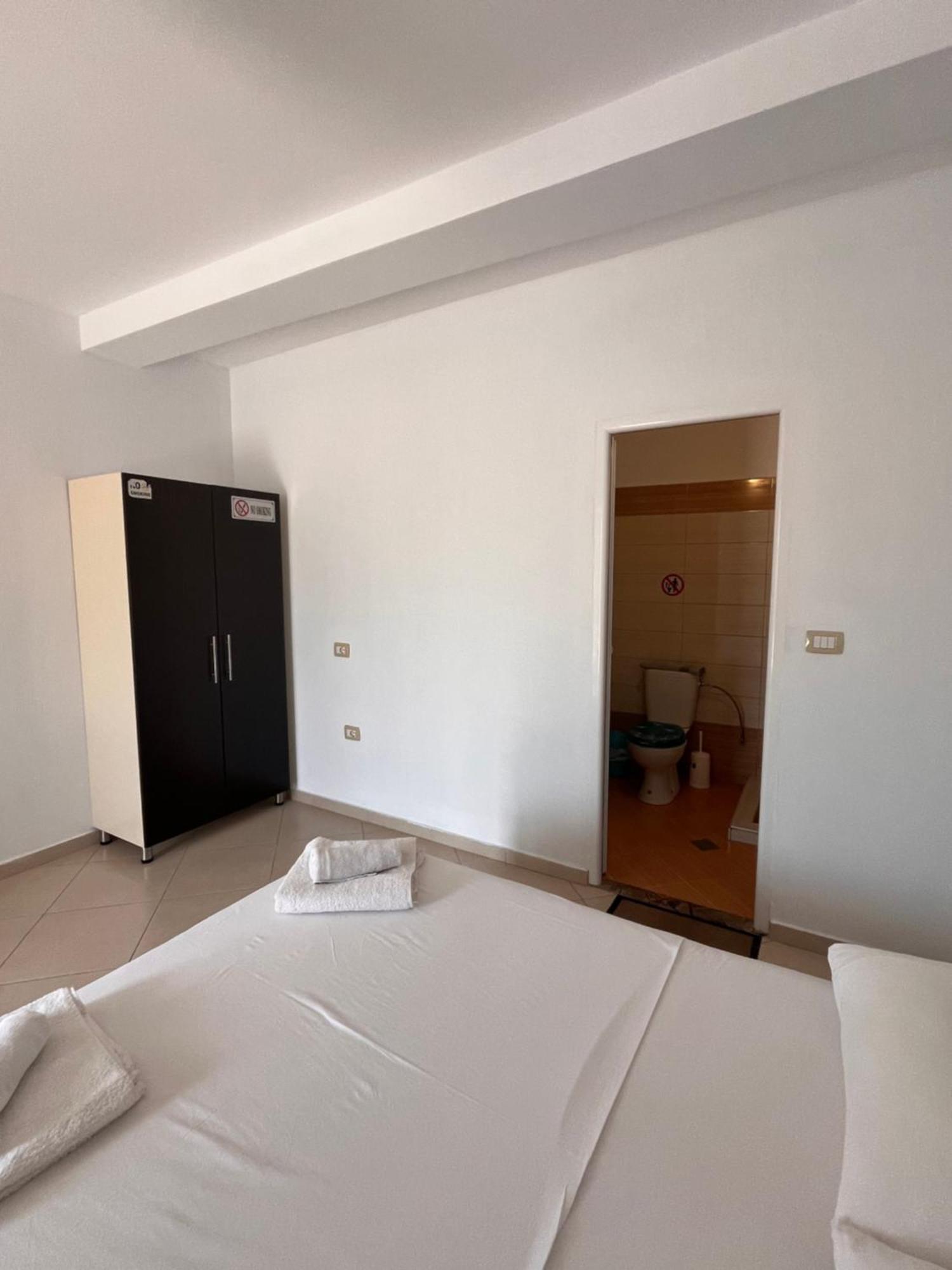 Villa-Leandro Εξαμίλιο Εξωτερικό φωτογραφία